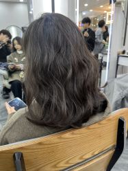 -藤野造型烫染·漂发