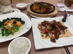 -聚彩居三和酒楼•老字号粤菜(南城店)
