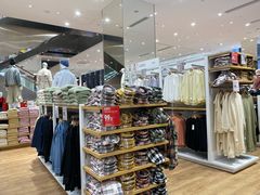 -优衣库(深圳万象天地旗舰店)