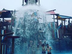 -热带风暴水上乐园(新镇路)