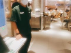 -老乡鸡(上海白玉兰广场店)