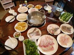 -正能量脆肉鲩火锅