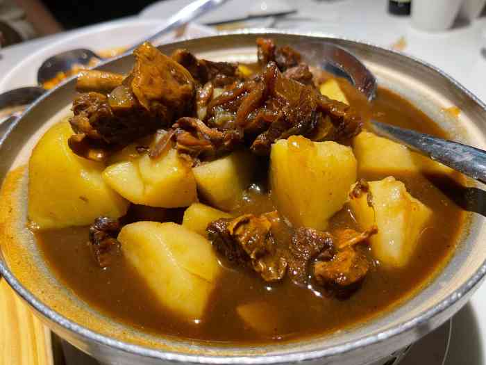 小放牛(裕华万达店)-"【菜品口味】家常口味偏多,嘎鱼,炖羊肉和.