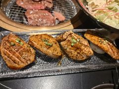 -山川小町·极番烧肉(新地假日广场店)