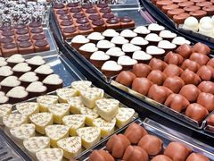 -Laderach 莱德拉(上海环贸iapm店)