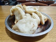 -黄阿姨锅贴大王(万航渡路店)