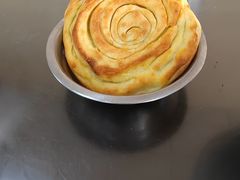 油旋的馍-龙门李家三旦羊肉汤馆