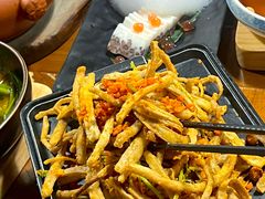 -雀舞云南菜(天津天河城购物中心店)