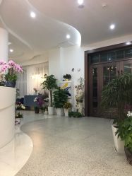 -新蝶变皮肤管理中心