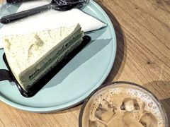 -Punchline Coffee&Roaster(同济大学店)