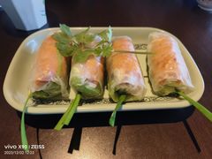 -大头虾越式风味餐厅(光明广场店)