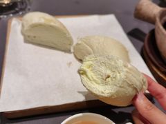 雪山奶露包-小炳胜(卓悦中心店)