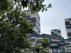 -资和信百货商场