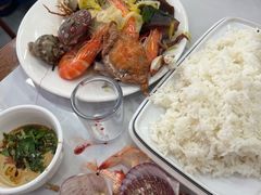 -一口猪海鲜浑锅·东北家常菜