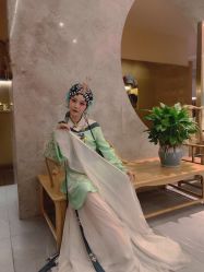 点击看大图 -盘子女人坊古装写真摄影(南京总店)