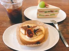 -black rainbow coffee