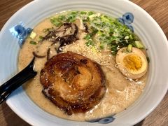 博多拉面-雷神拉面(财富中心玉米楼店)