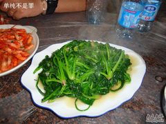非常好吃的菠菜-唔呶喔哩酒家(生产街店)