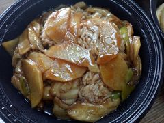 地三鲜盖饭-吉味馆(柠溪店)
