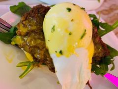疯狂手撕牛肉班尼迪克蛋-The Rug Cafe(王府中环店)