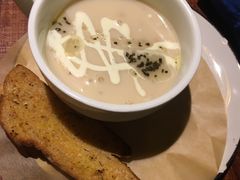 蘑菇湯-卡朋厨房(289艺术园区店)