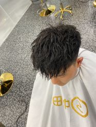 点击看大图 -即型男士理发工作室