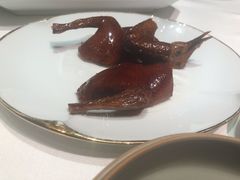 脆皮妙龄鸽-新荣记(建国门外大街店)