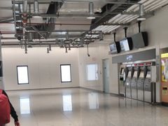 -蓝天路(地铁站)