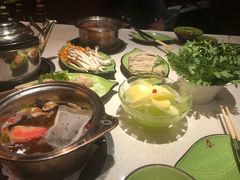-一叶一世界·素食餐厅(锦华万达店)