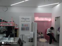 -Godhands美发设计沙龙
