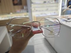 -视野联行眼镜·蔡司·尼康·豪雅·依视路(青浦宝龙店)