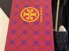 -爱革·奢品·鞋包·衣物·家居(金桥国际商业广场店)
