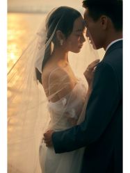 -雪中彩影婚纱摄影·微光艺术中心