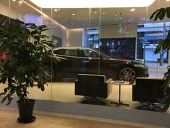 -上海明天广场JW万豪酒店