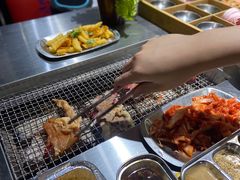 -马路牙子烧烤音乐酒馆(望京店)
