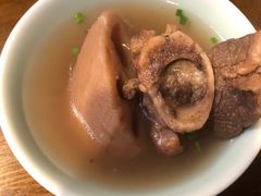 -老长沙湘菜馆(凤凰路店)