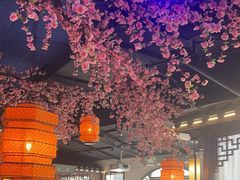 -荷塘秋月·本帮江浙菜(国权路店)