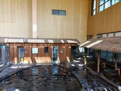 -嘉佑温泉水世界