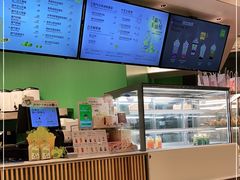 -奈雪的茶(优特汇店)