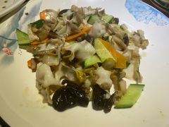 -旺角小渔村(幸福中路店)