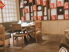 -蜜桃餐厅·伴山(湖滨商业街店)