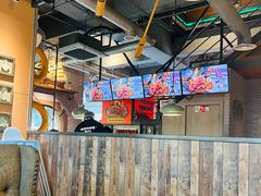 大堂-鸣记脆皮烤鱼(山姆店)