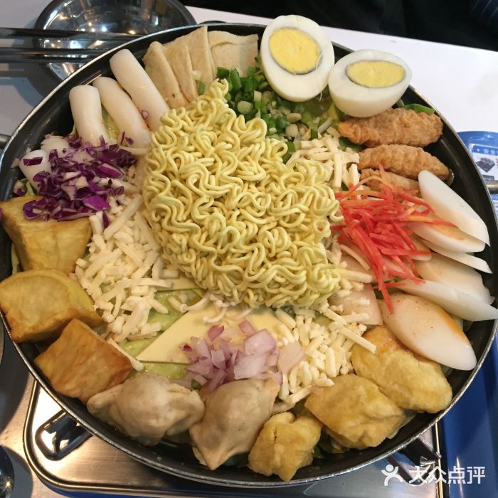 欧巴来了韩式料理韩式芝士火锅图片