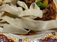 沙湾大盘鸡-塔哈尔·新疆盛宴(城西银泰店)