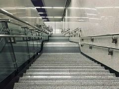 -红土地(地铁站)
