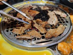 -鹤江桥·红油牛肉粉(SKP店)