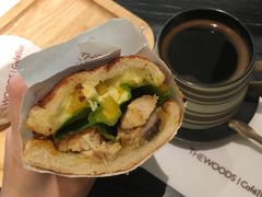 加州秘汁烤鸡三明治-THE WOODS 简餐 (国贸商城店)