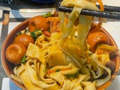 -贰回巷火锅馆(钟楼店)