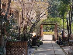 -谷咖啡·鲜花绿植花园餐厅