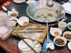 -老来福·非遗酸汤兔(凯旋路店)